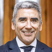Carlos Peña