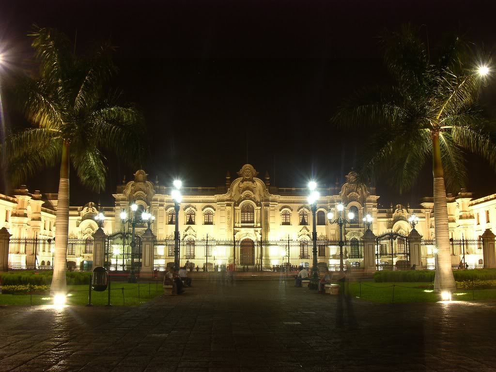 Gobiernos que no comunican, ciudadanos sin luces