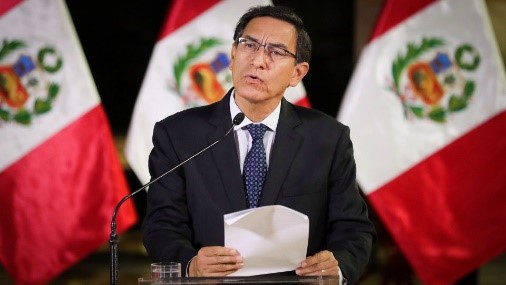 El presidente de Perú da un golpe de estado
