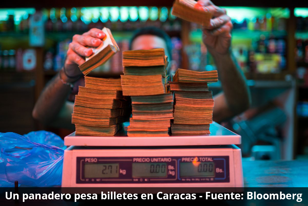 En Venezuela el dinero vale tan poco que ya no se cuenta, se pesa