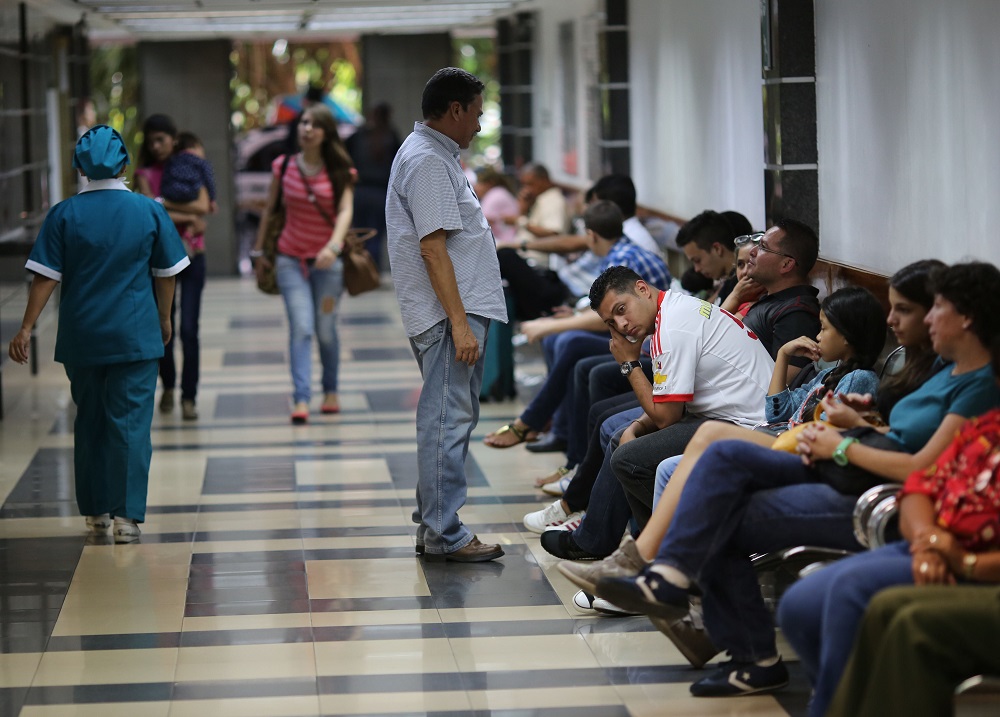 Enfrentemos la crisis en el Sector Salud