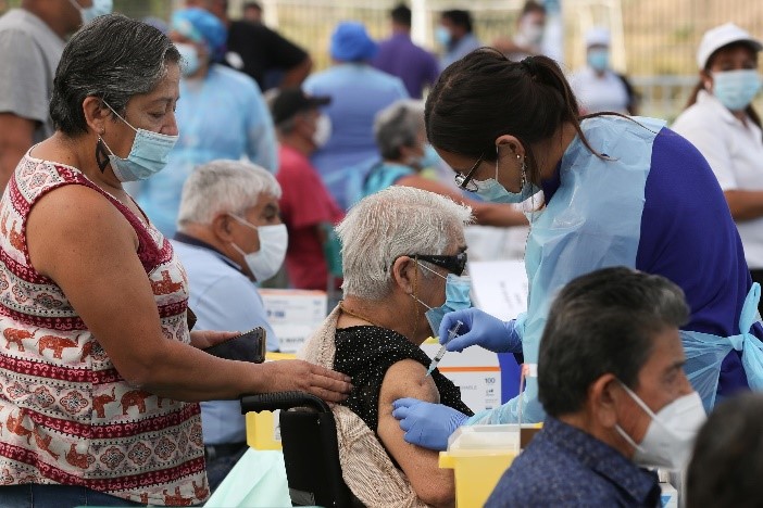 Chile y su rápida vacunación contra el covid-19
