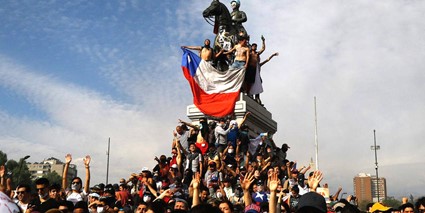 Chile ya no tropieza, cae estrepitosamente