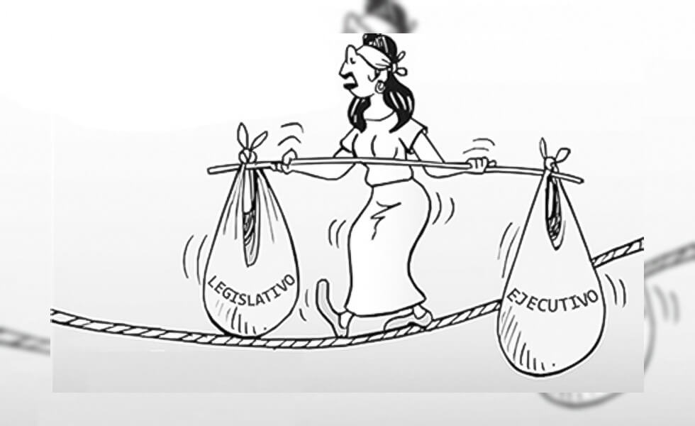 ¿Equilibrio de poderes?