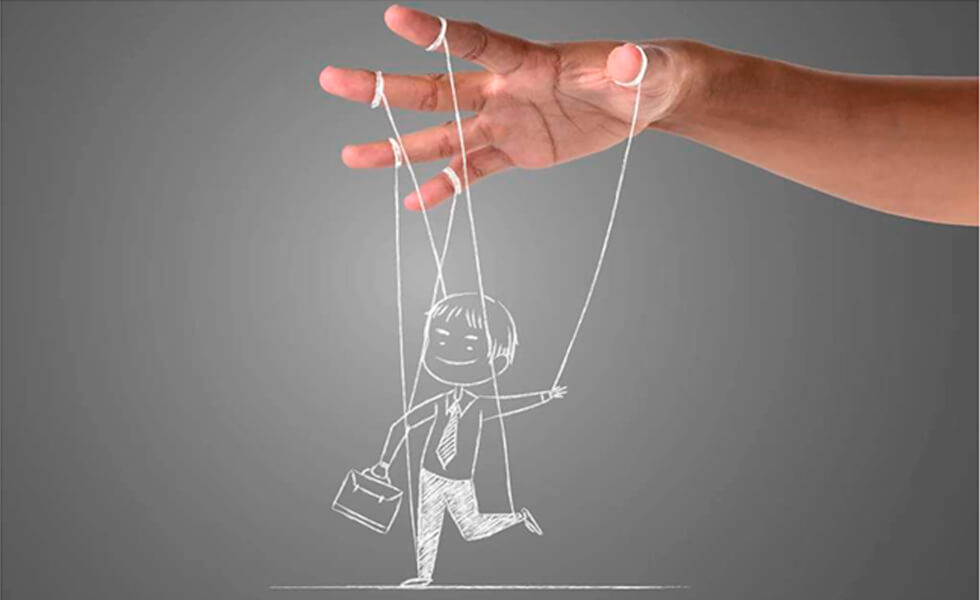 Los excesos de la Contraloría