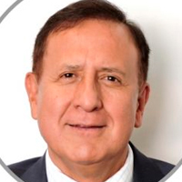 «Próximo gobierno debe reconocer que Bolivia no crecerá a partir del mercado interno»