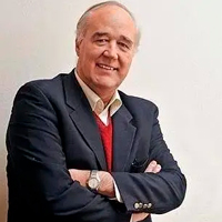 “Barnechea, que tanto criticaba a ‘Los Niños’, se apoya en ‘Los Niños’”