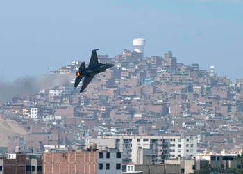 Los F 16 y la Autoridad Presidencial